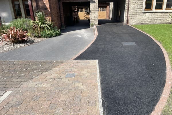 pressure washing driveways